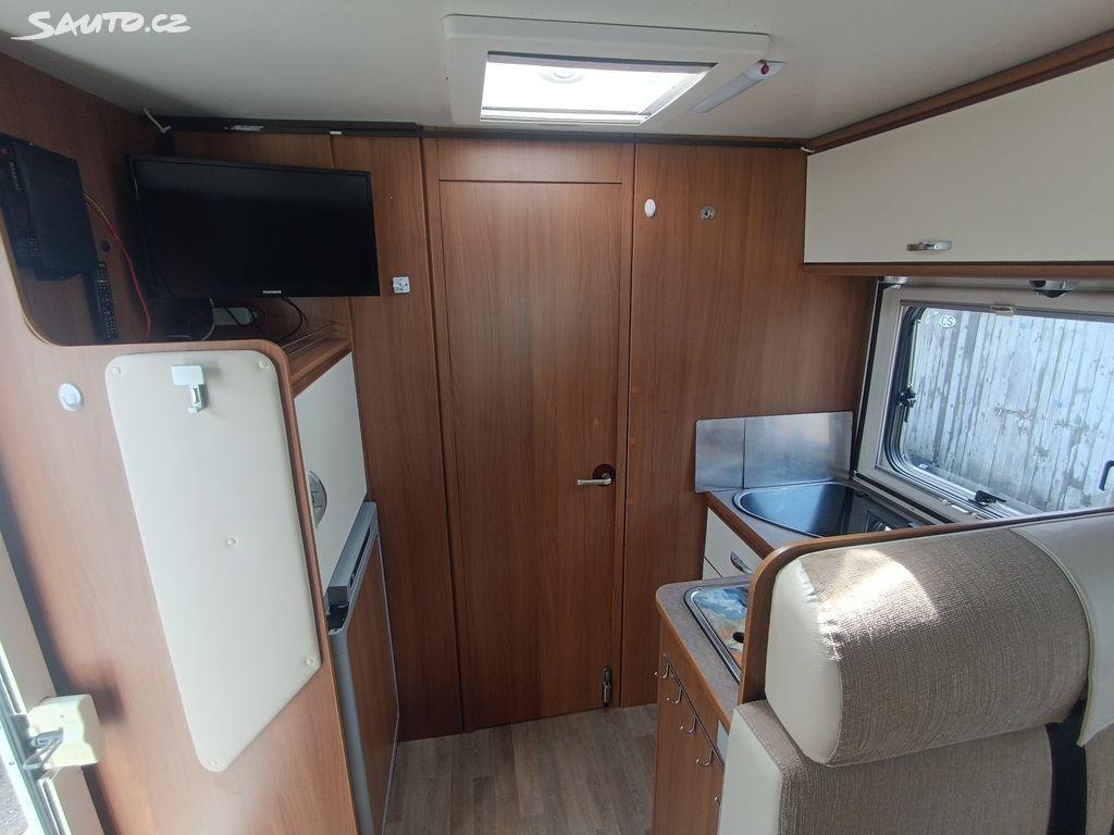 Interiér obytného vozu