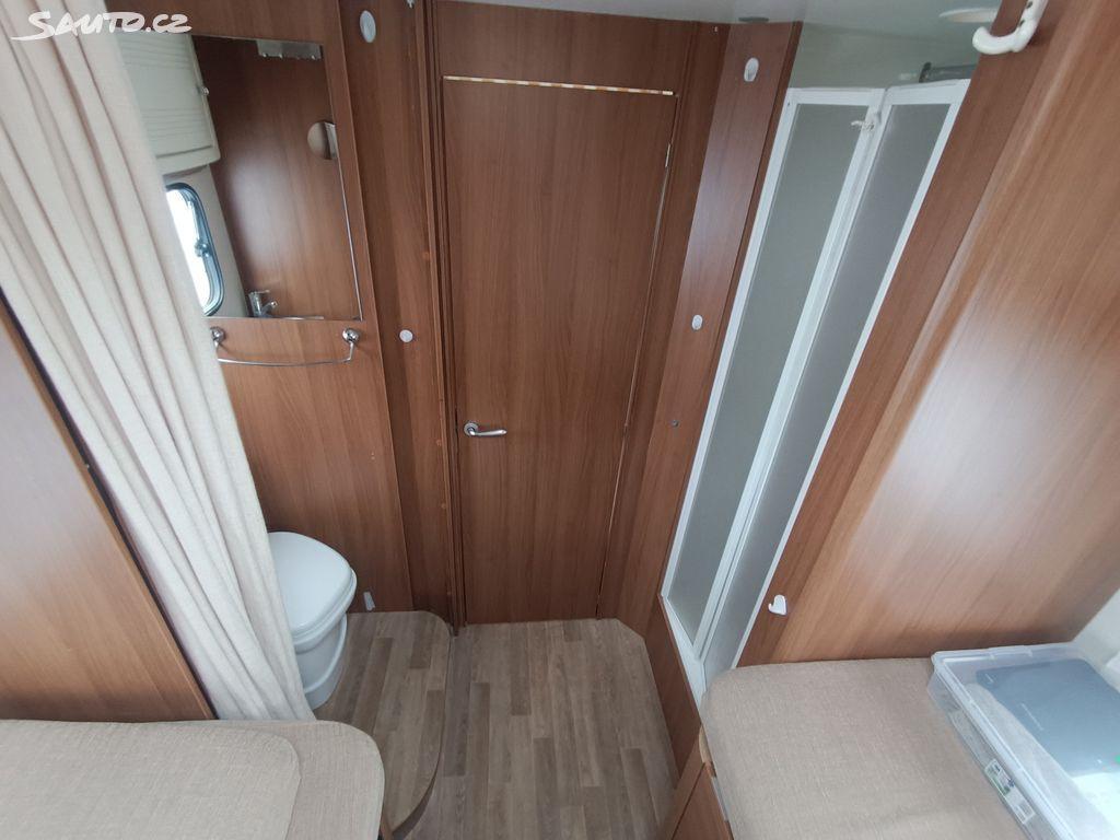 Interiér obytného vozu